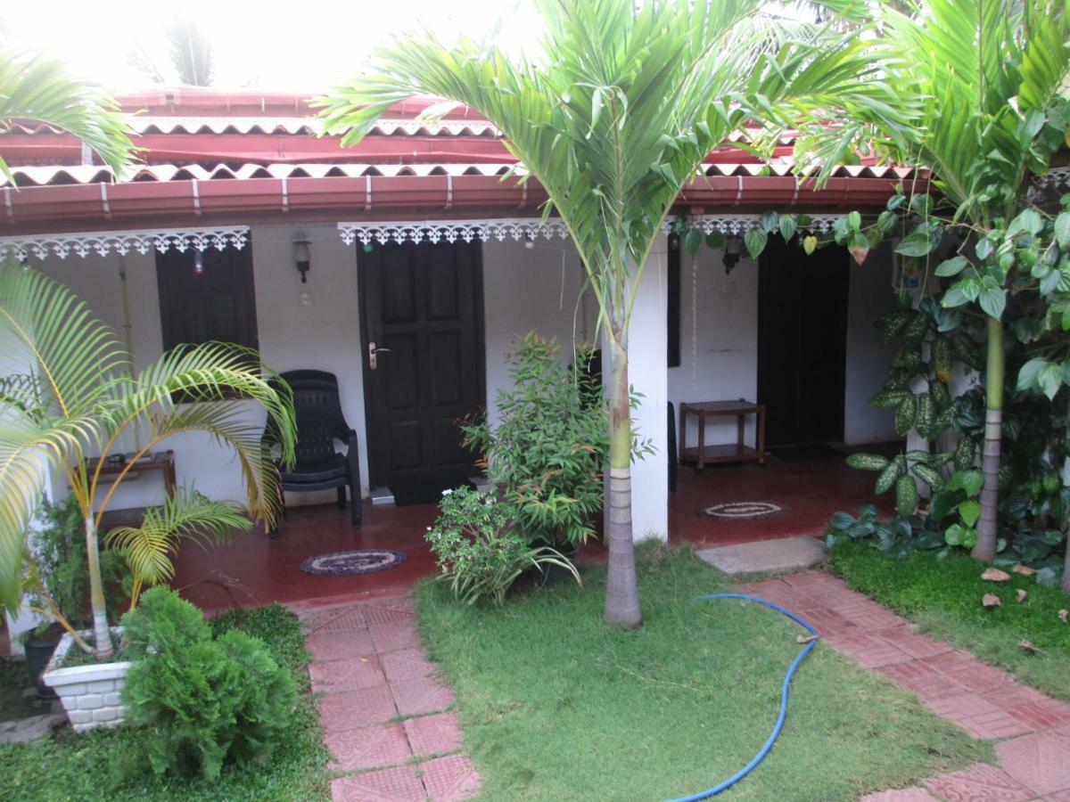 Uppuveli Beach House Triquinimale Exterior foto